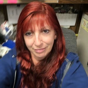 Meet your Posher, Angela